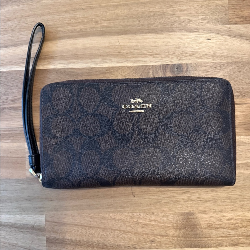 Coach Signature Brown Wristlet